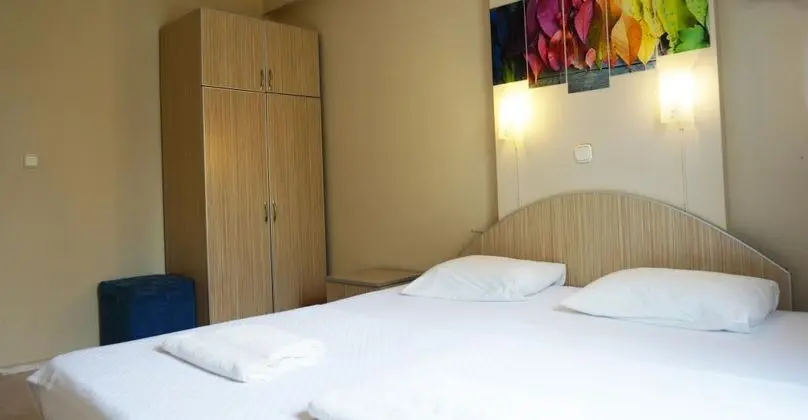 Aile Odası, Şehir Manzaralı