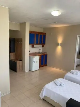 Apartment, Havuz Manzaralı, Balkonlu