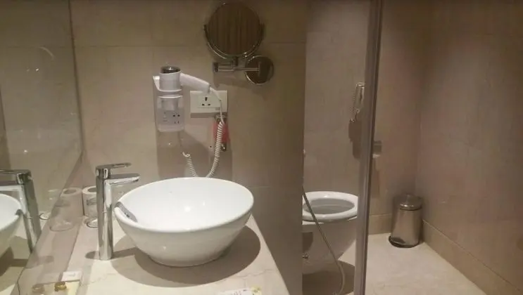 Deluxe İki Ayrı Yataklı Oda, 1 En Büyük (King) Boy Yatak, Sigara İçilmez, Şehir Manzaralı