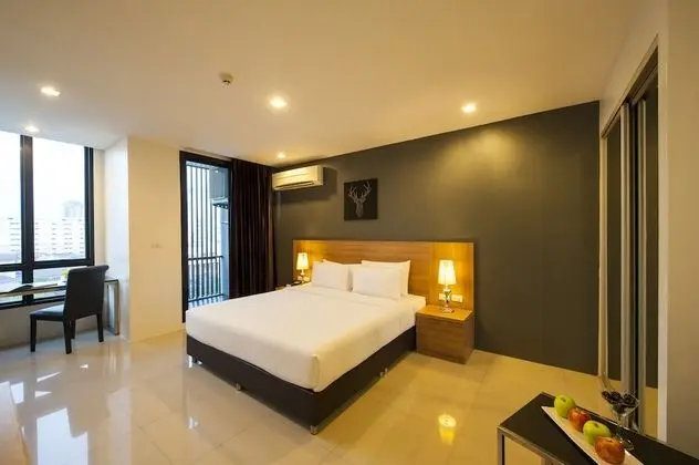 Deluxe Double Room, 1 Bedroom, Terrace, City View
