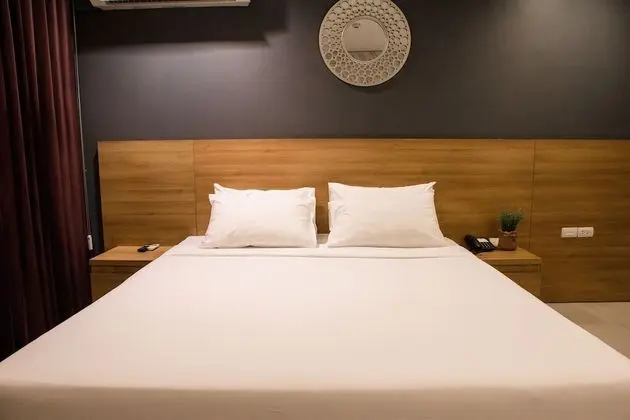 Deluxe Double Room, 1 Bedroom, Terrace, City View