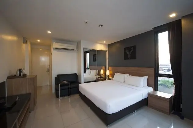 Deluxe Double Room with ABF, 1 Bedroom, Terrace, City View