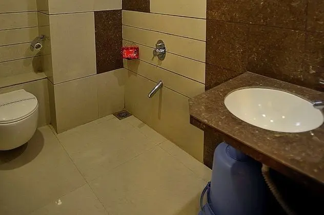 Deluxe Tek Büyük veya İki Ayrı Yataklı Oda, 1 Tek Kişilik XL Yatak, Sigara İçilmez