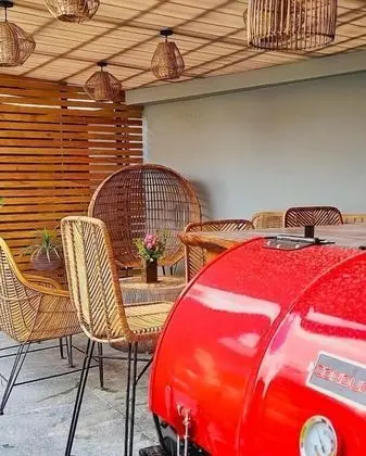 Deluxe Tek Büyük Yataklı Oda