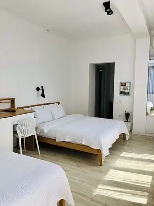 Standard Oda, 2 Büyük (Queen) Boy Yatak, Avlu Manzaralı