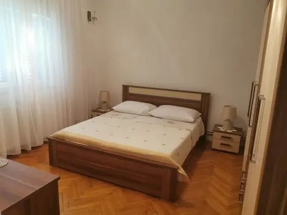 Apart Daire (Marija - 10 m from pebble beach - A2()