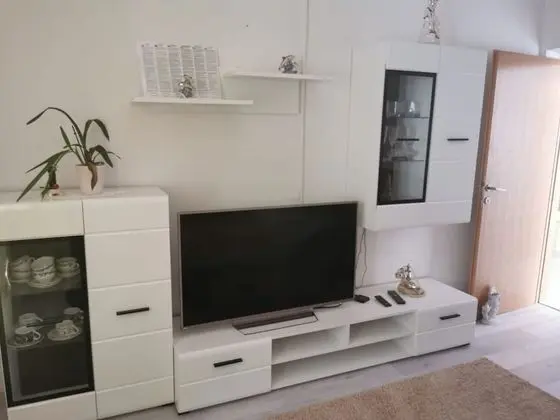 Apart Daire (Marija - 10 m from pebble beach - A2()