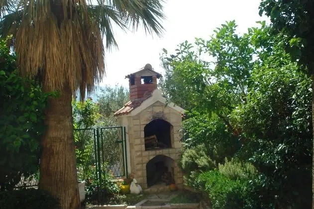 Apart Daire (Marija - 120 m from the beach - A1(4+)