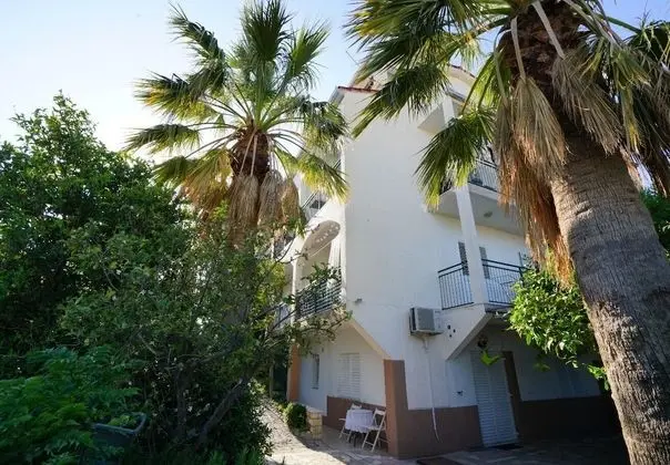 Apart Daire (Marija - 120 m from the beach - A1(4+)