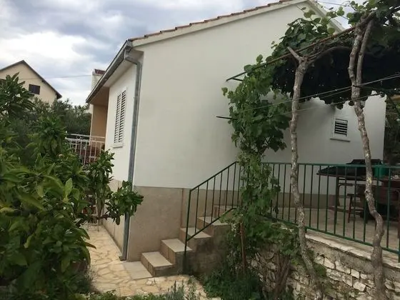 Ev (Marija - 180m from sea - H(2+2))