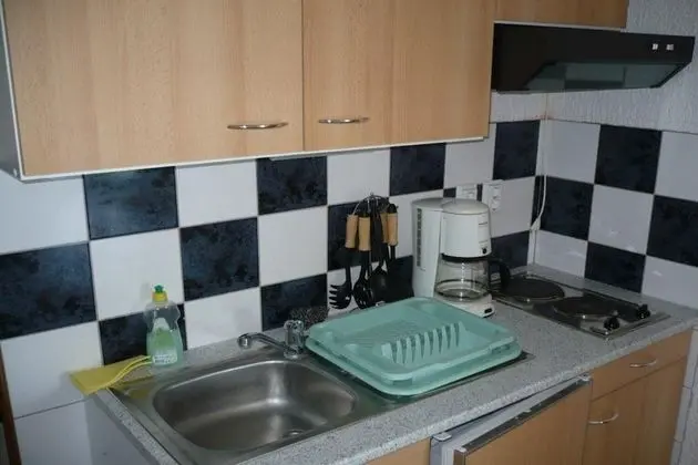 Apart Daire (Marija - 20 m from beach - A3(2+2))