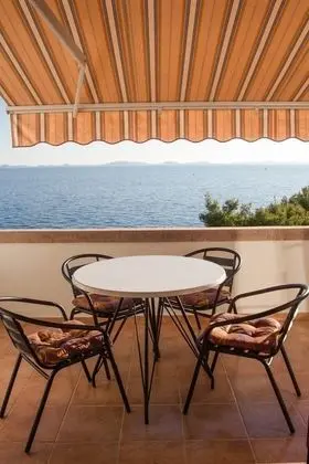 Apart Daire (Marija - 30m from the beach - A2(4+1))