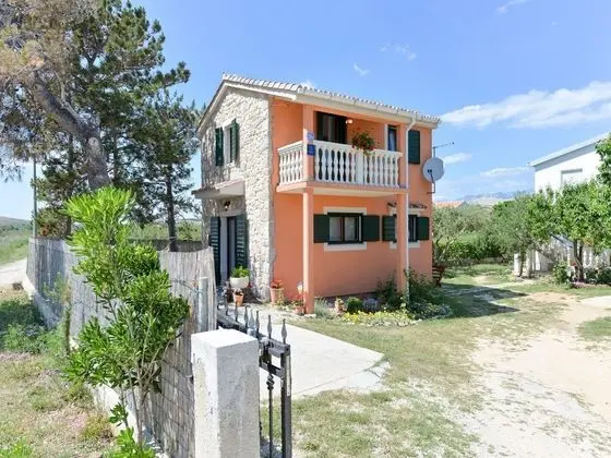 Ev (Marija - 70 m from beach - H(4+2))