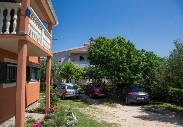 Ev (Marija - 70 m from beach - H(4+2))