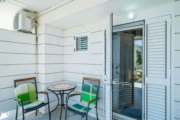 Stüdyo (Studio Apartment with Terrace-2)