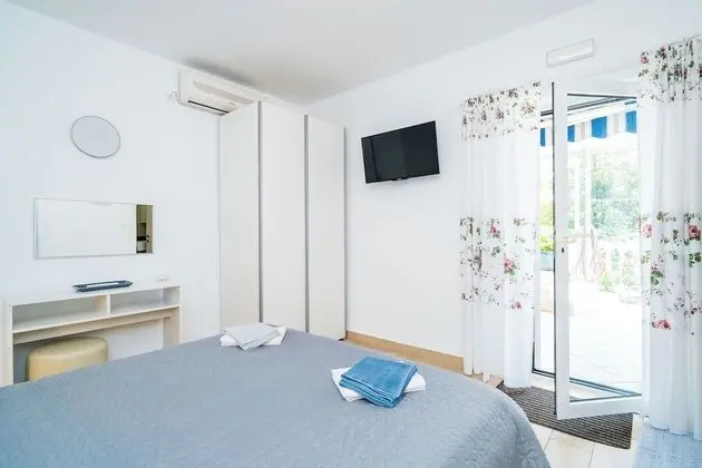 Stüdyo (Studio Apartment with Terrace-2)