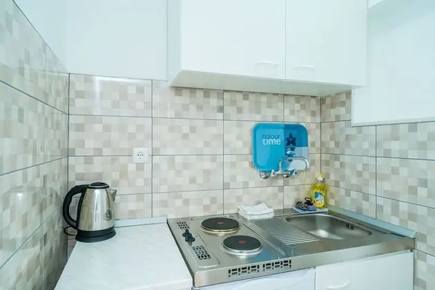 Stüdyo (Studio Apartment with Terrace-2)