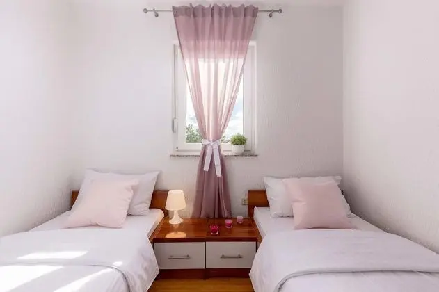 Apart Daire, 2 Yatak Odası, Deniz Manzaralı (3)