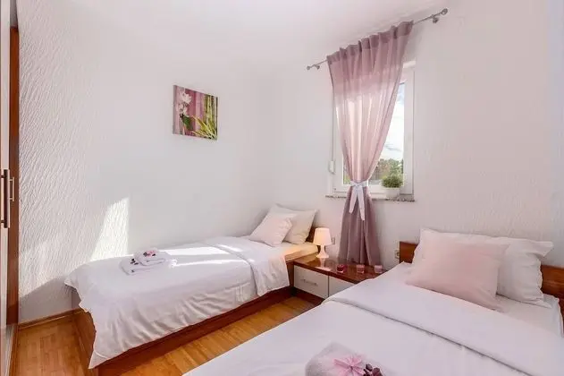 Apart Daire, 2 Yatak Odası, Deniz Manzaralı (3)