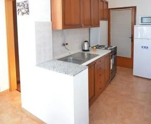 Apart Daire (Marija - with parking - A2(4+1) Prvi )