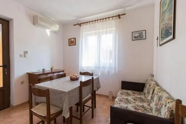 Apart Daire (Marija - with parking - A2(4+1) Prvi )