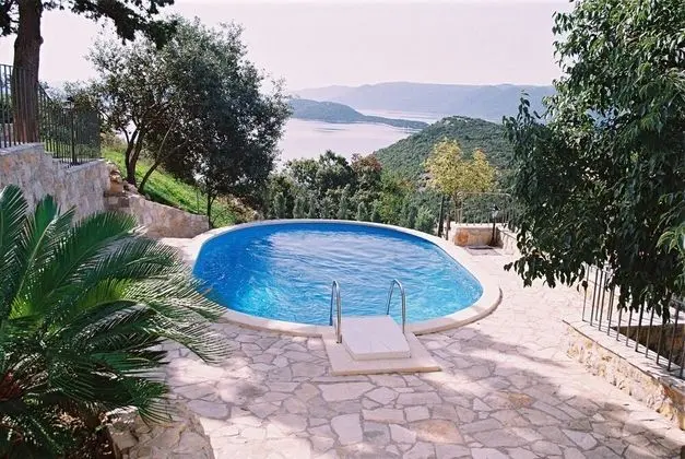 Ev (Marija - with pool - H(10))