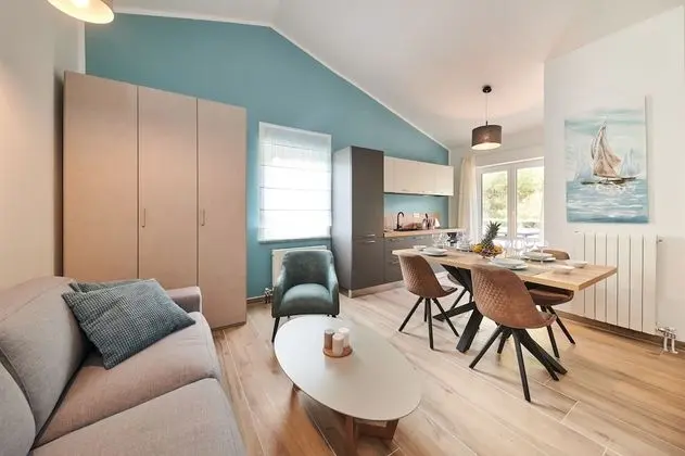One Bedroom Apartment