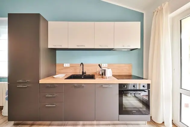 One Bedroom Apartment