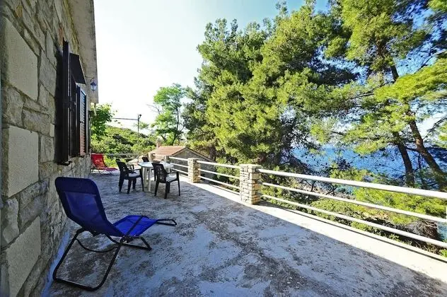 Ev (Villa Marijeta - 20 m from sea - H(7+)