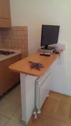 Stüdyo (Marijo - close to center - SA1(2))