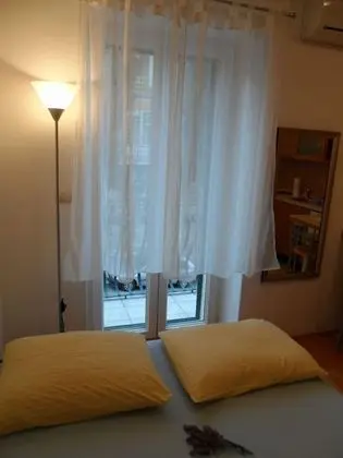 Stüdyo (Marijo - close to center - SA1(2))