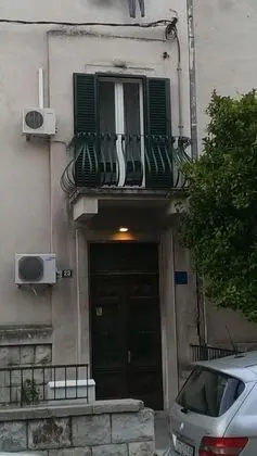 Stüdyo (Marijo - close to center - SA1(2))