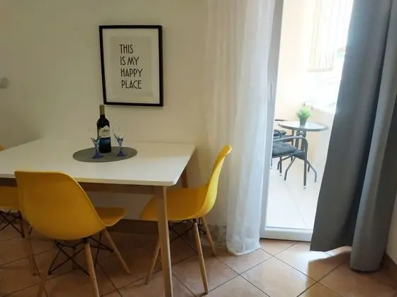 Apart Daire (Marijo - with parking - A2(2+2))