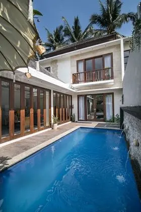 Villa, Kişiye Özel Havuzlu