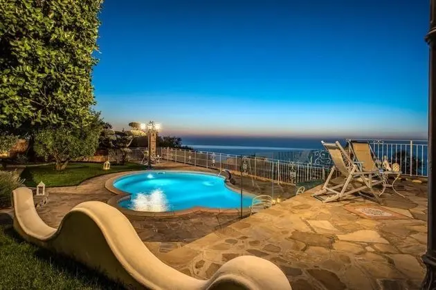 Villa, Sigara İçilebilir