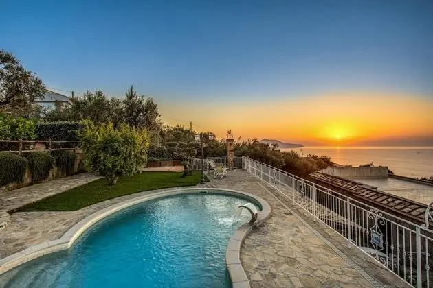 Villa, Sigara İçilebilir