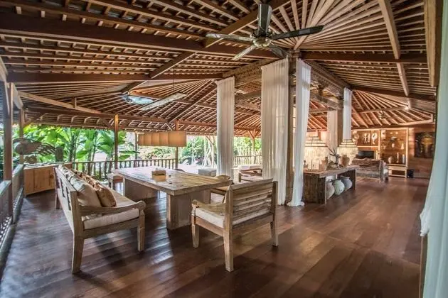 Superior Villa