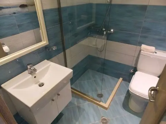 Tek Büyük Yataklı Oda, Balkon