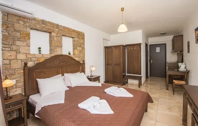 Stüdyo, Deniz Manzaralı (for 2)