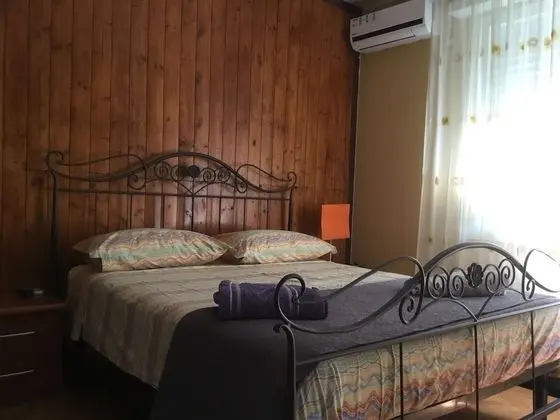 Villa, 4 Yatak Odası, Göl Kenarı