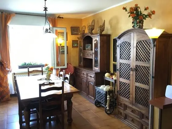 Villa, 4 Yatak Odası, Göl Kenarı