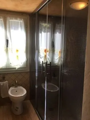 Villa, 4 Yatak Odası, Göl Kenarı