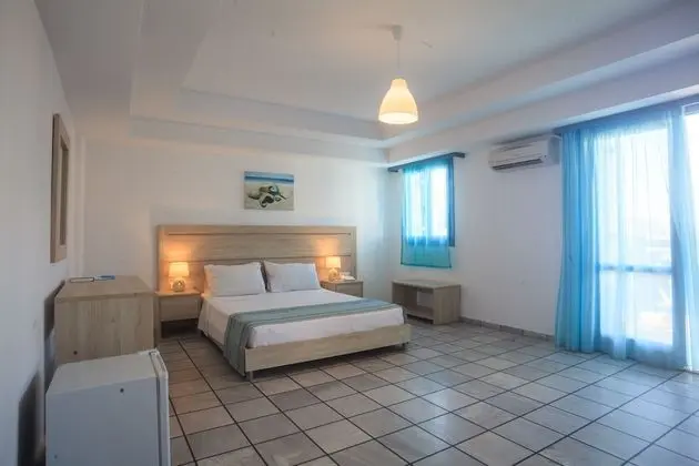 Superior Double Room Side Sea View