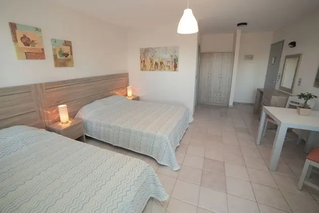 Superior Triple Room Side Sea View