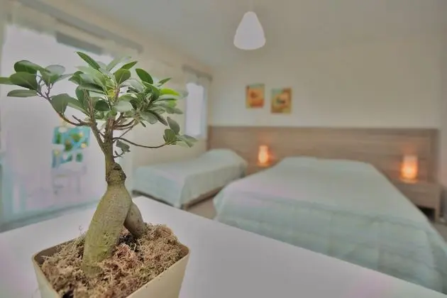 Superior Triple Room Side Sea View
