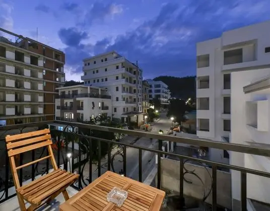 Deluxe İki Ayrı Yataklı Oda, Balkon, Tepe Manzaralı