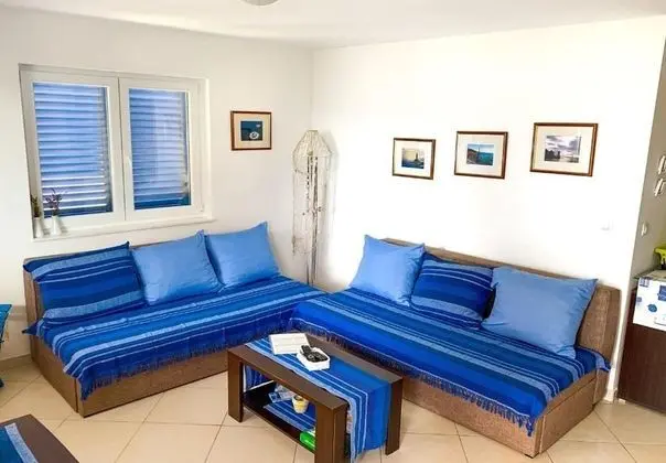 Apart Daire (Marin - 30 m from sea - A1(4))