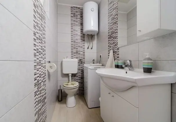 Apart Daire (Marin - 40 m from sea - A1(4+2))