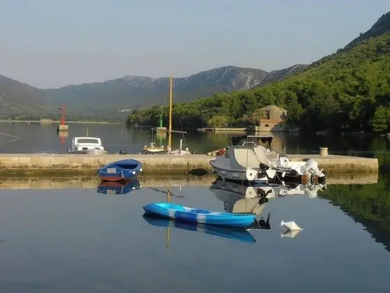 Apart Daire (Marin - 40 m from sea - A1(4+2))