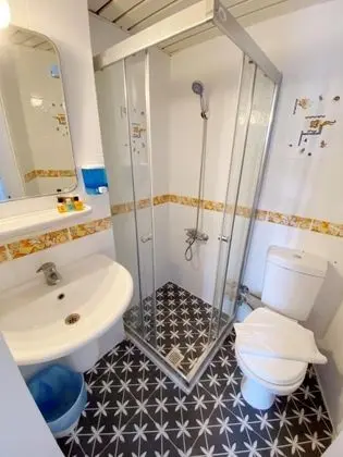 Standart Oda, Kısmi Deniz Manzaralı, Balkonlu